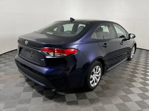 Used 2025 Toyota Corolla LE FWD image 5