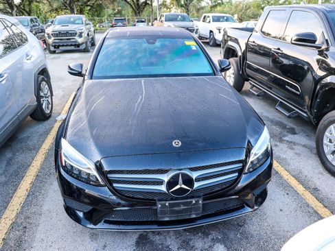 Used 2019 Mercedes-Benz C 300 Sedan image 4