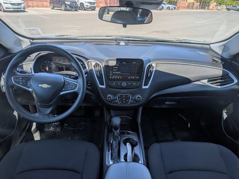 Used 2024 Chevrolet Malibu LT FWD image 15