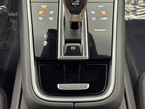 Used 2019 Porsche Panamera 4 Executive w/ Premium Package Plus AWD/4WD image 31