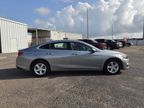 Used 2024 Chevrolet Malibu LT FWD image 6