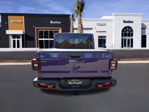 New 2026 Jeep Gladiator Mojave image 5