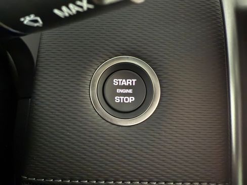 New 2026 Land Rover Discovery Sport Landmark AWD/4WD image 27