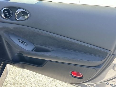 New 2025 Nissan Z Performance w/ Floor Mat Package RWD image 19
