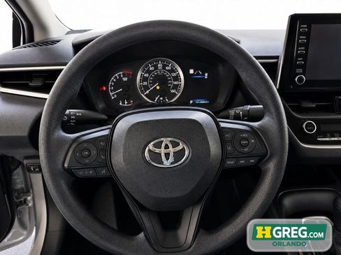 Used 2020 Toyota Corolla LE w/ Carpet Mat Package (TMS) FWD image 11