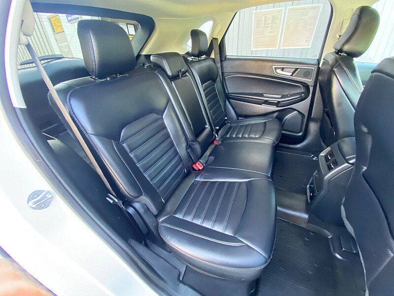 Used 2023 Ford Edge SEL w/ Convenience Package AWD/4WD image 38