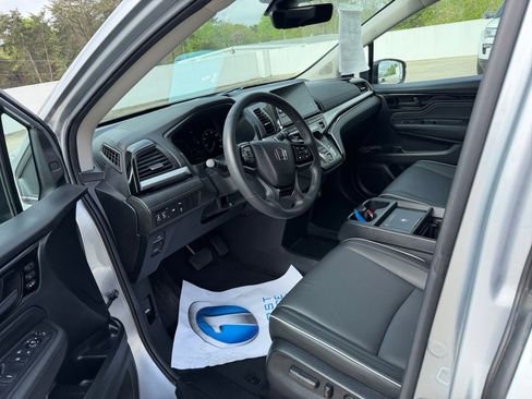 Certified 2025 Honda Odyssey Touring image 34