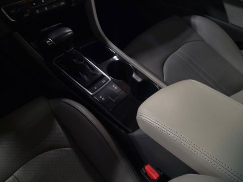 Used 2016 Kia Optima EX w/ Premium Package image 26