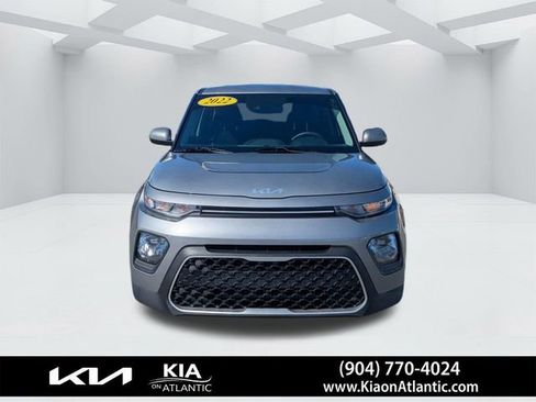 Used 2022 Kia Soul LX w/ Technology Package image 8