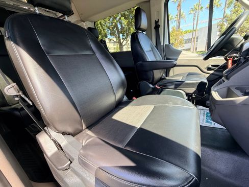 Used 2021 Ford Transit 250 AWD Medium Roof image 21