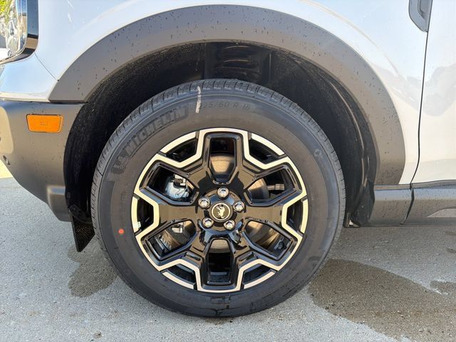 New 2026 Ford Bronco Sport Outer Banks w/ Outer Banks Tech Package+ AWD/4WD image 13
