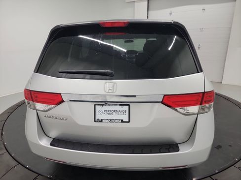 Used 2015 Honda Odyssey LX image 8