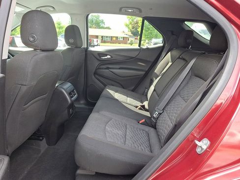 Used 2019 Chevrolet Equinox LT FWD image 11