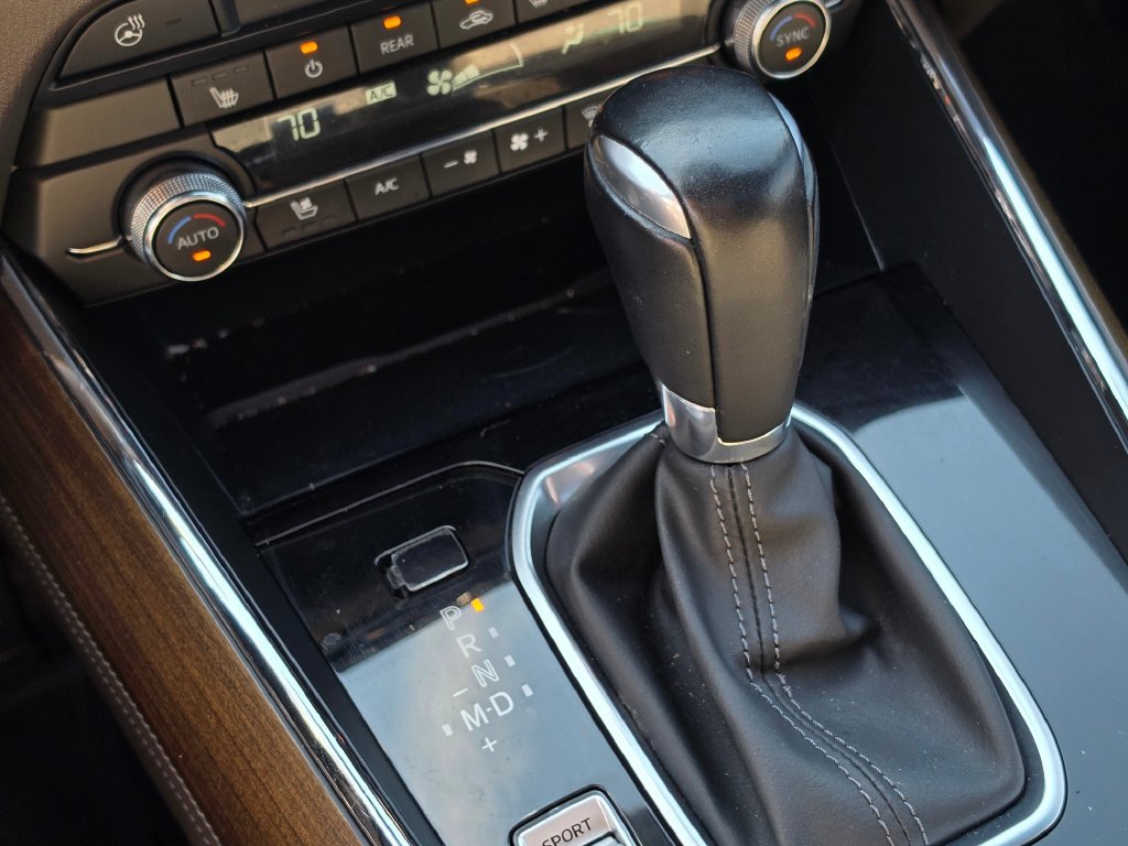 Used 2022 MAZDA CX-9 Signature AWD/4WD image 37