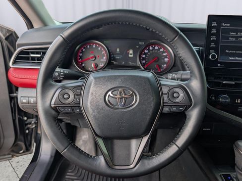 Used 2024 Toyota Camry XSE FWD image 14