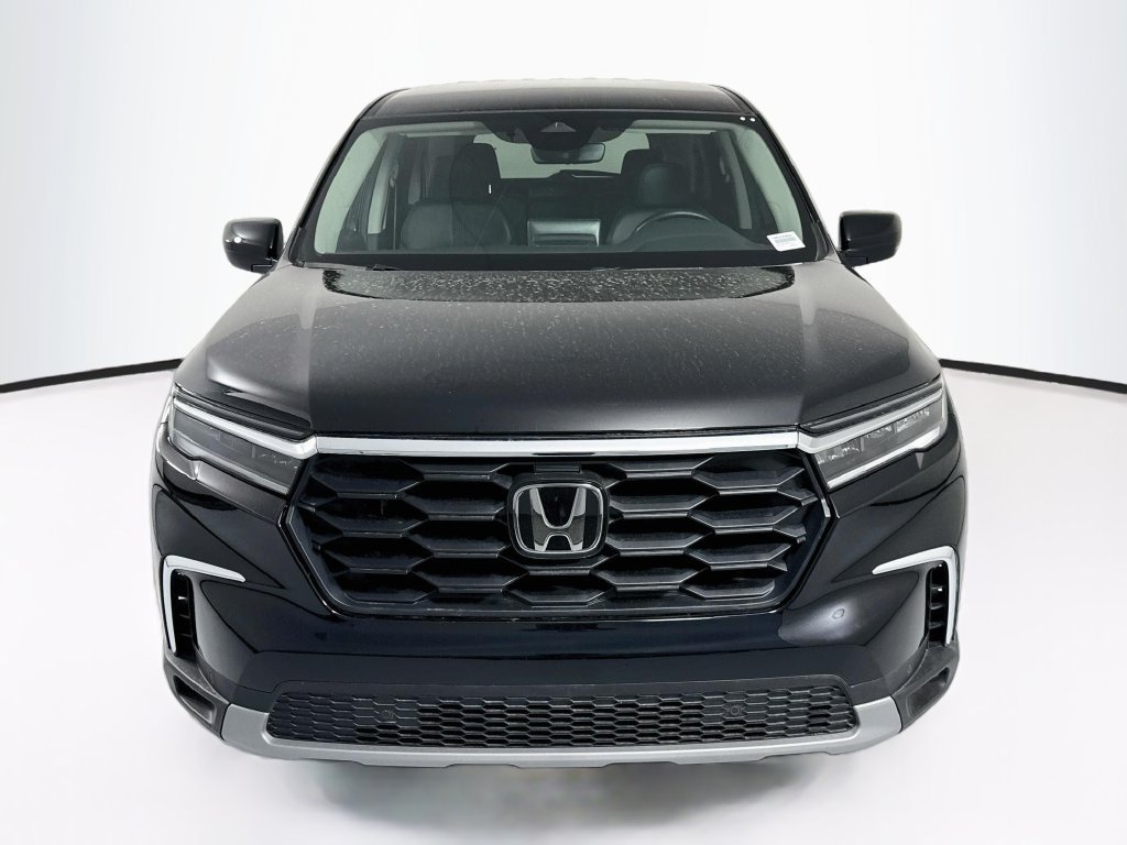 Certified 2025 Honda Pilot EX-L image 2