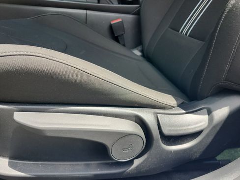 Certified 2025 Hyundai Elantra Sport FWD image 13