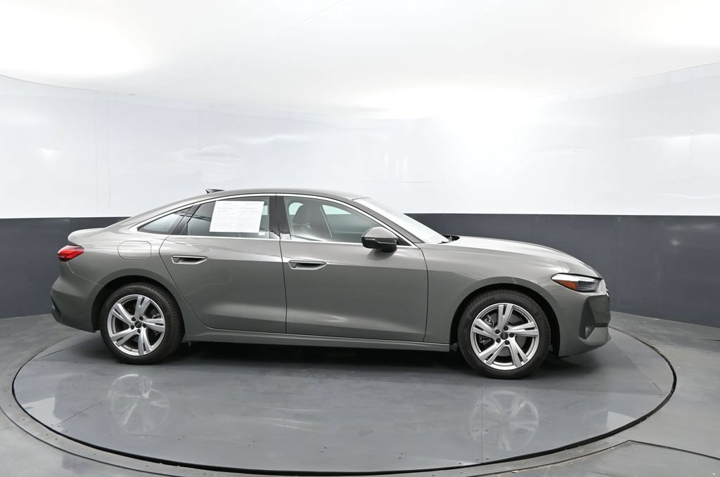 Used 2025 Audi A5 Premium w/ Convenience Package AWD/4WD image 4