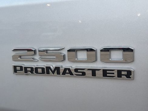 Used 2024 RAM ProMaster 2500 w/ Premium Convenience Group image 4