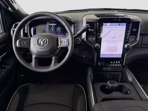 New 2025 RAM 2500 Laramie AWD/4WD image 22