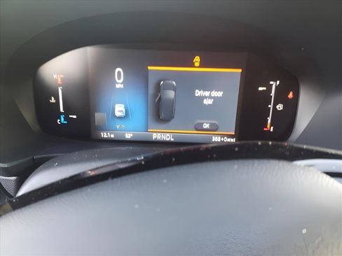 Used 2025 Ford Escape PHEV image 23