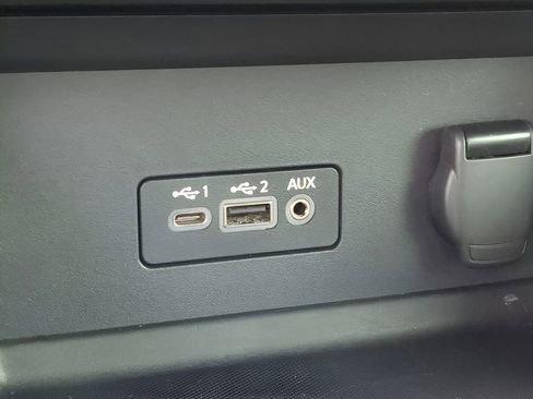 Certified 2021 Nissan Sentra SV image 20