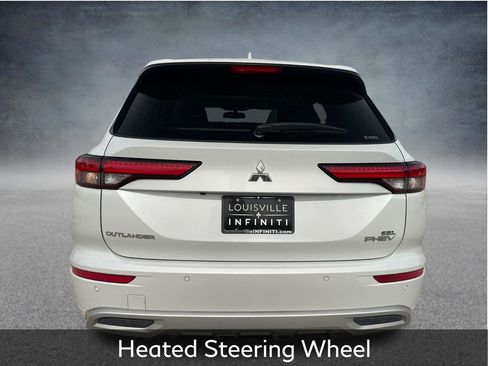 Used 2023 Mitsubishi Outlander SEL AWD/4WD image 7