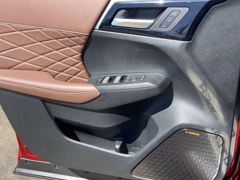 New 2026 Mitsubishi Outlander SEL FWD image 19