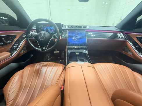 Used 2023 Mercedes-Benz S 580 4MATIC Sedan image 45