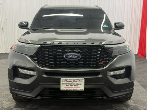 Used 2020 Ford Explorer ST w/ Premium Technology Package AWD/4WD image 2