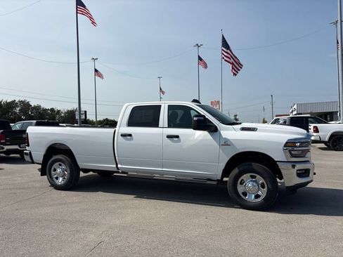 New 2026 RAM 2500 Tradesman AWD/4WD image 1