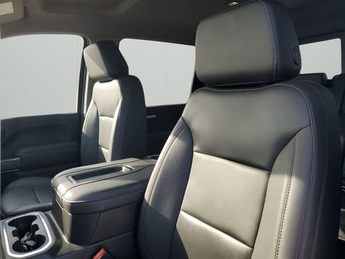 Used 2022 Chevrolet Silverado 3500 LTZ w/ LTZ Texas Edition image 31