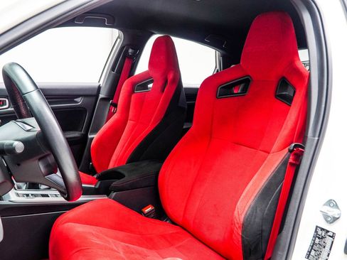 Used 2023 Honda Civic Type R image 32