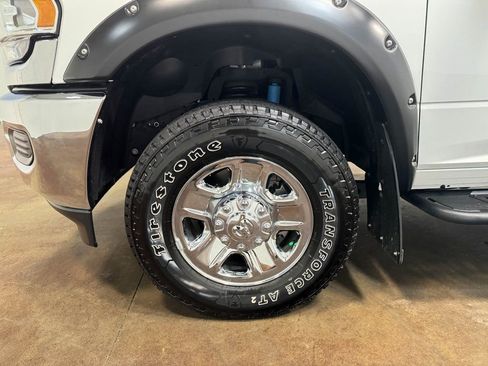 Used 2024 RAM 2500 Tradesman w/ Chrome Appearance Group image 87