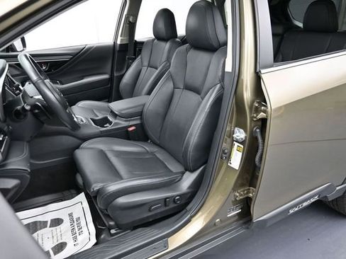 Used 2024 Subaru Outback Limited AWD/4WD image 11