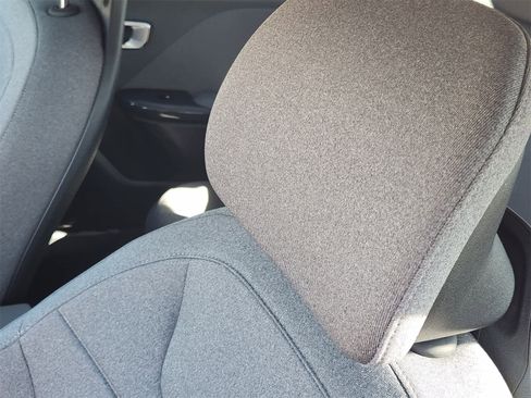 New 2025 Kia K4 EX image 13