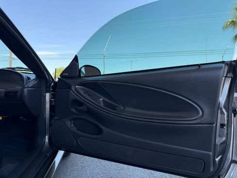 Used 2003 Ford Mustang GT Premium RWD image 40