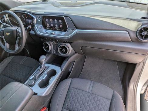 Used 2021 Chevrolet Blazer LT FWD image 21
