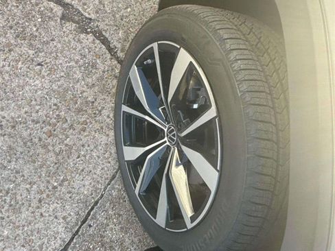 New 2026 Volkswagen Atlas Cross Sport SEL Premium R-Line image 6