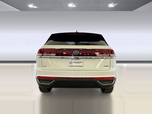 New 2026 Volkswagen Atlas Cross Sport SE AWD/4WD image 10