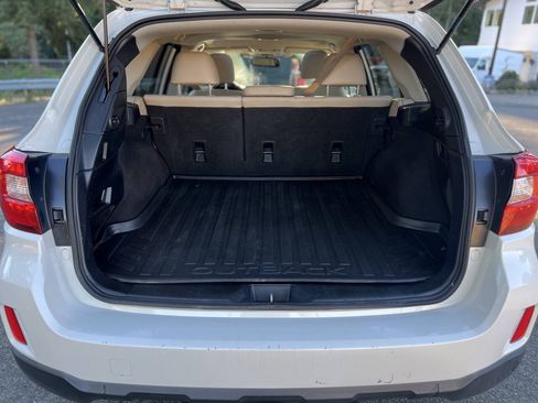 Used 2015 Subaru Outback 2.5i Limited AWD/4WD image 29