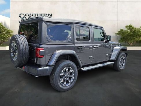 New 2025 Jeep Wrangler Sahara image 5