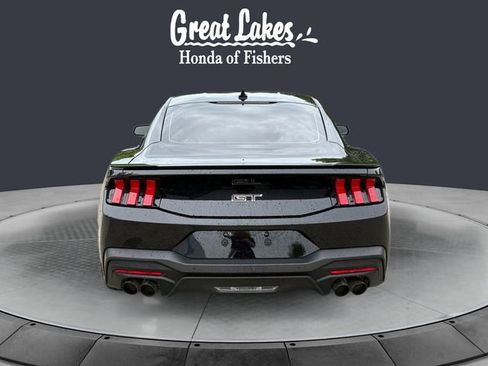 Used 2025 Ford Mustang GT Premium RWD image 4