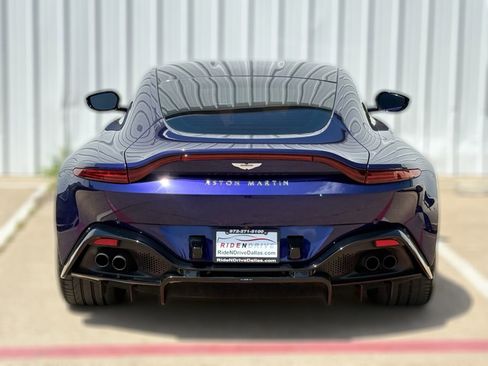 Used 2023 Aston Martin V8 Vantage Coupe RWD image 6