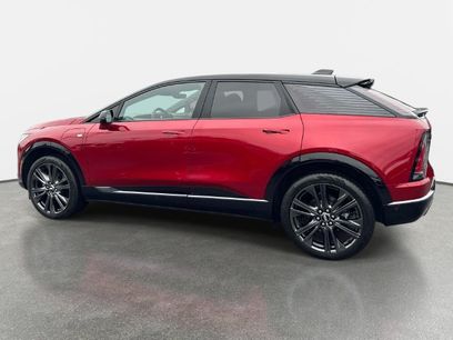 New 2025 Cadillac Optiq Sport 2