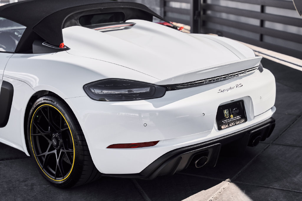 Used 2025 Porsche 718 Boxster Spyder RS RWD image 16