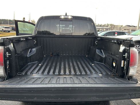 Certified 2021 Toyota Tacoma TRD Sport image 28