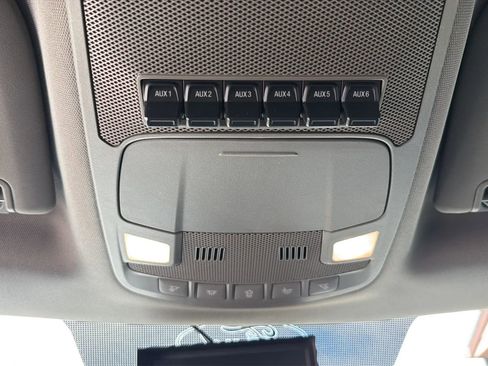 Used 2018 Ford F250 XL w/ Power Equipment Group AWD/4WD image 25