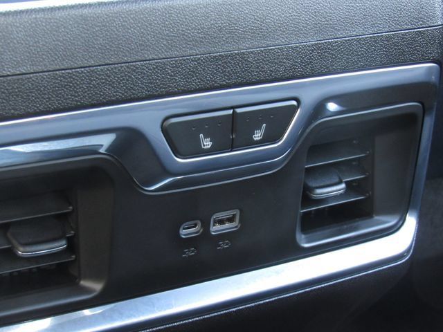 Used 2025 Chevrolet Silverado 3500 High Country w/ High Country Premium Package AWD/4WD image 35