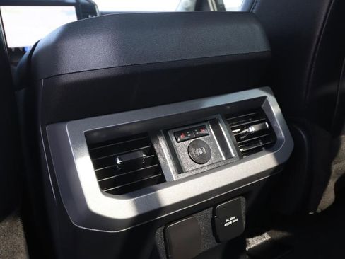 Used 2024 Ford F350 Lariat w/ Lariat Ultimate Package image 12